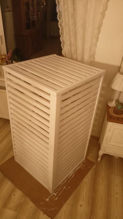 Zabudowa drewniana bojlera, zabudowa kosza na śmieci