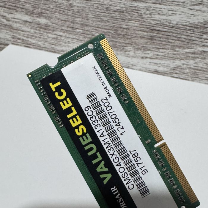 Memória RAM Corsair Value Select DDR3-1600 MHz - 4GB64738824959489123