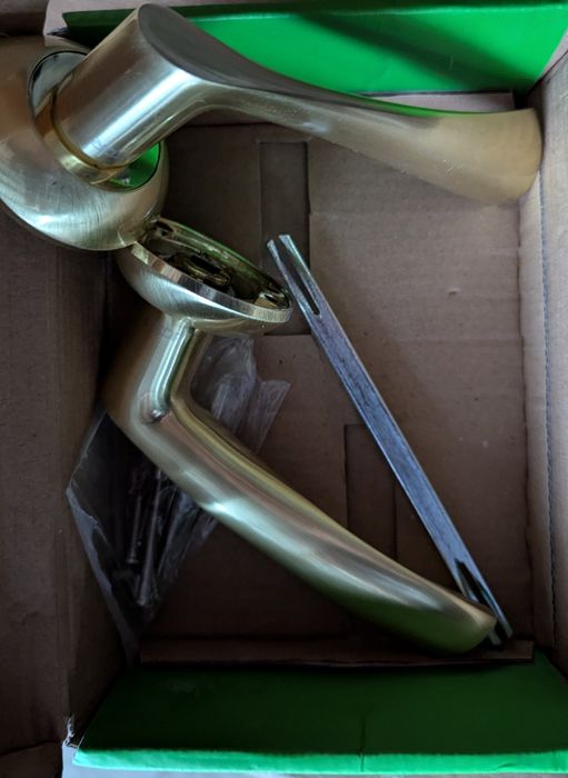 Дверний замок з ручками нові запаковані