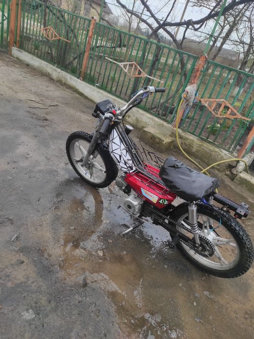 Продам дельту 72сс  сів поїхав