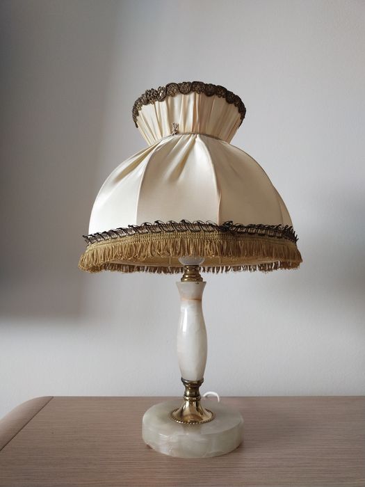 Stara lampa nocna