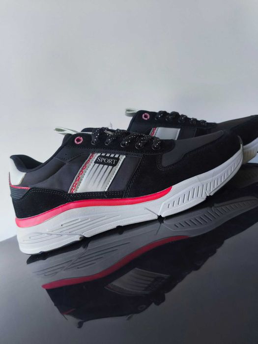 Czarne sportowe buty męskie nowe lekkie stylowe adidasy 43