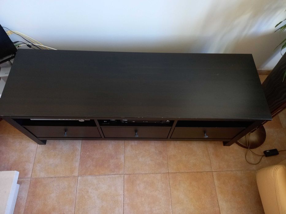 Vendo mesa de apoio para tv