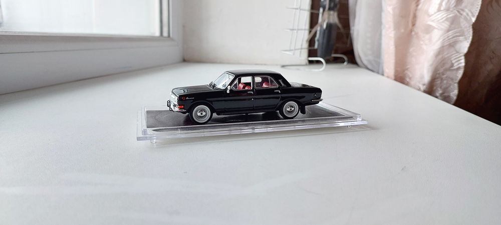 Модель 1:43 Газ-2401 ручная работа