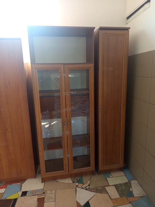 Продам стінку у вітальню