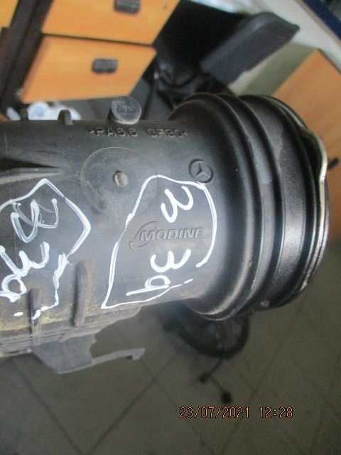 Radiador do intercooler MERCEDES-BENZ Classe E Carrinha (S211)