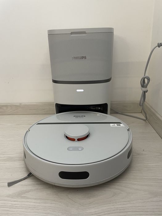 Робот-пилосос миючий Philips XU3110/02