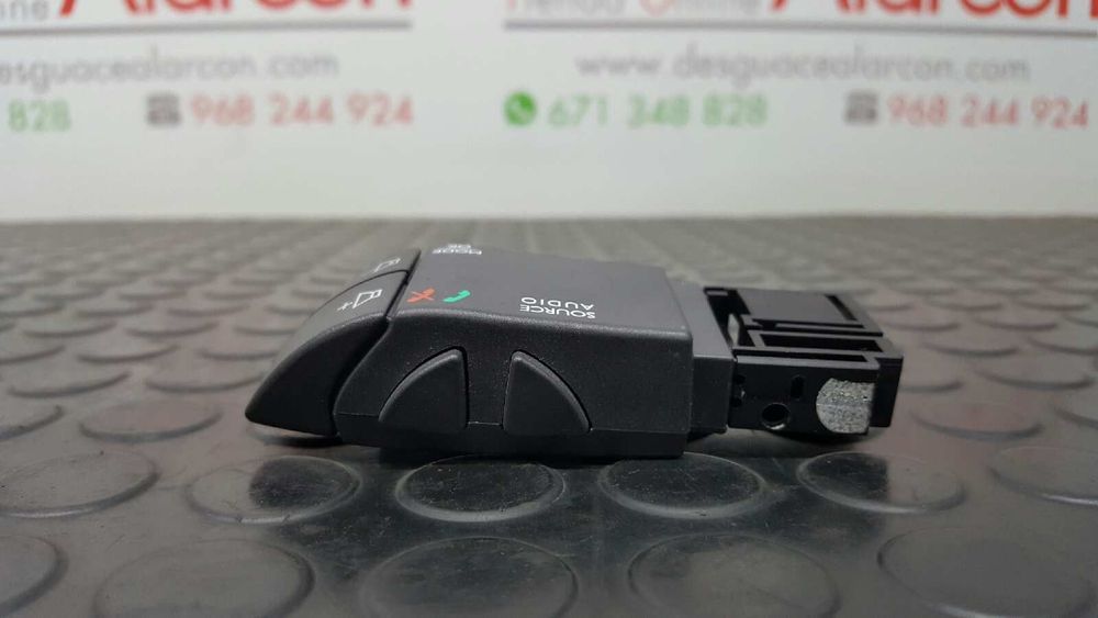 CONTROLE DO SISTEMA DE ÁUDIO / RÁDIO CD RENAULT CLIO IV LIMITED