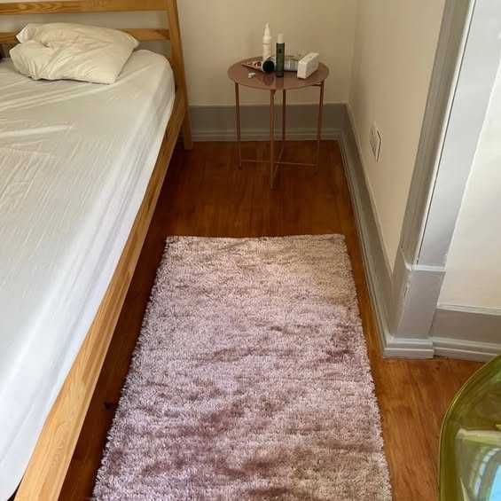 Soft pink carpet / Tapete rosa