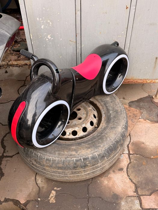 Беговел Толокар Tron