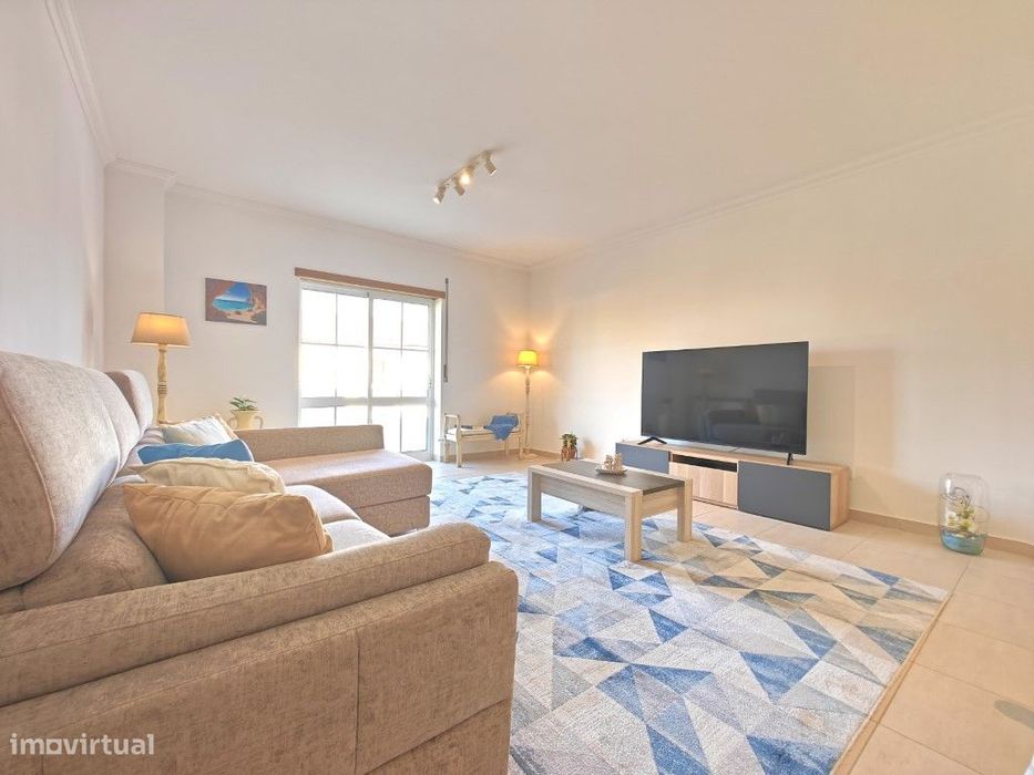 Apartamento T3 em Óbidos com vista desafogada