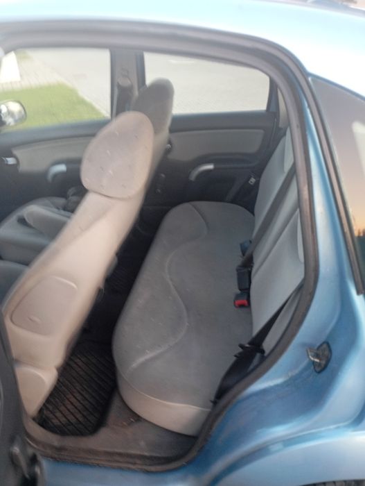 Citroen C3 1.4b. 2005r
