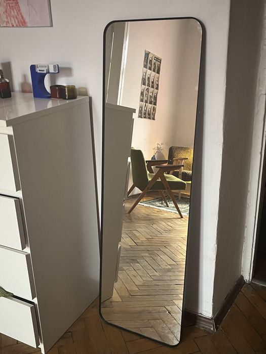 Lustro duze minimalistyczne z ramka