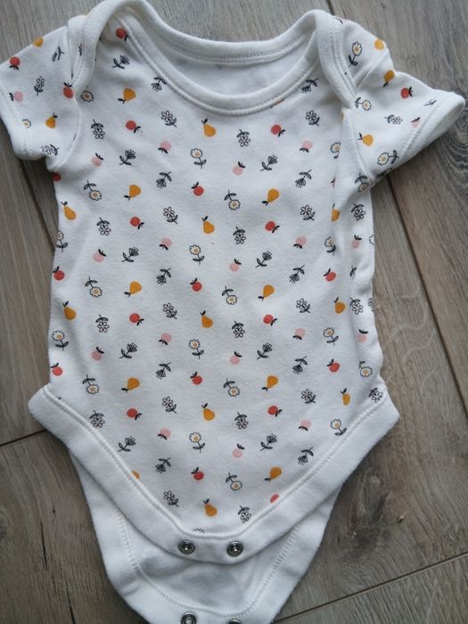 Body krótki rękaw r.62