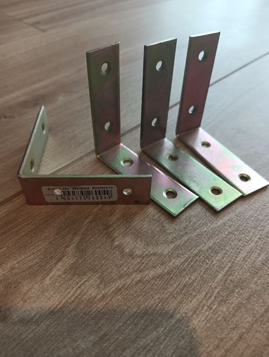 Esquadros Suportes para moveis: Novos!*