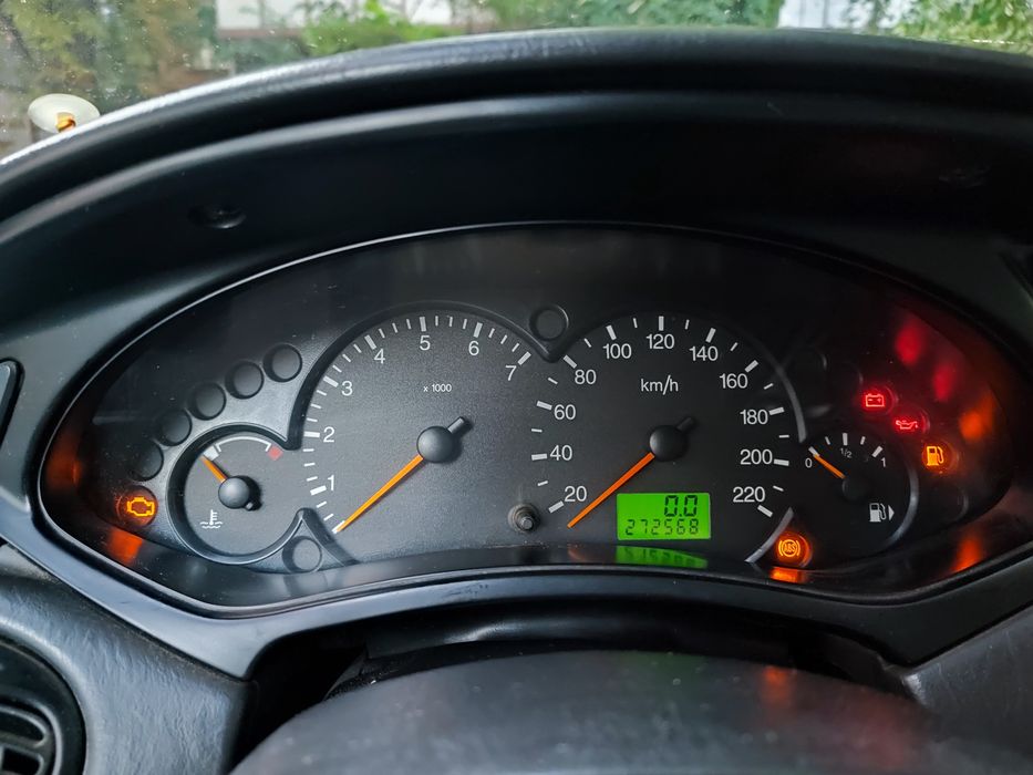 Продам Ford Focus 1, 2002 р. в., 1.6 бензин.