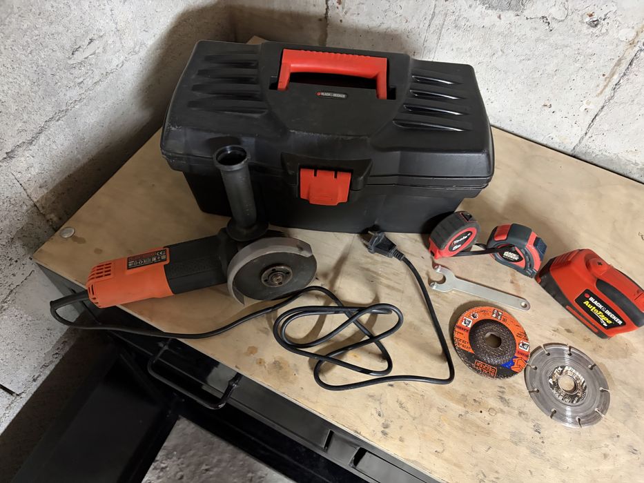 Varias ferramentas black decker