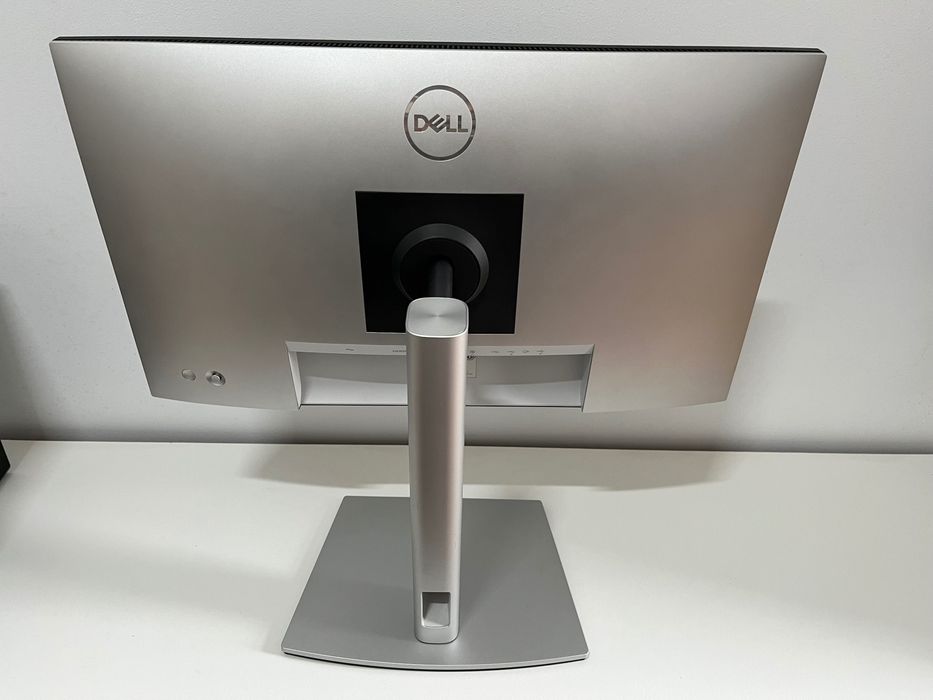 Monitor Dell U2422H 24’ 60Hz Como Novo