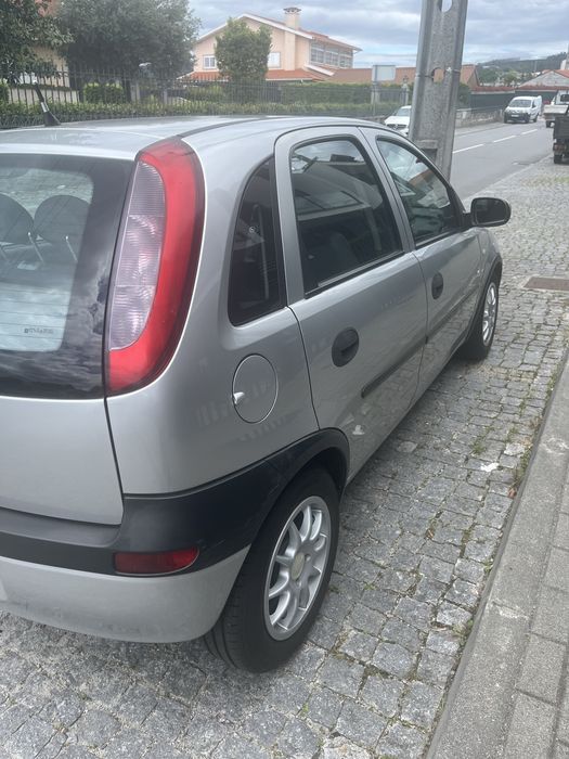 Opel corsa C 5 portas 1.0 gasolina