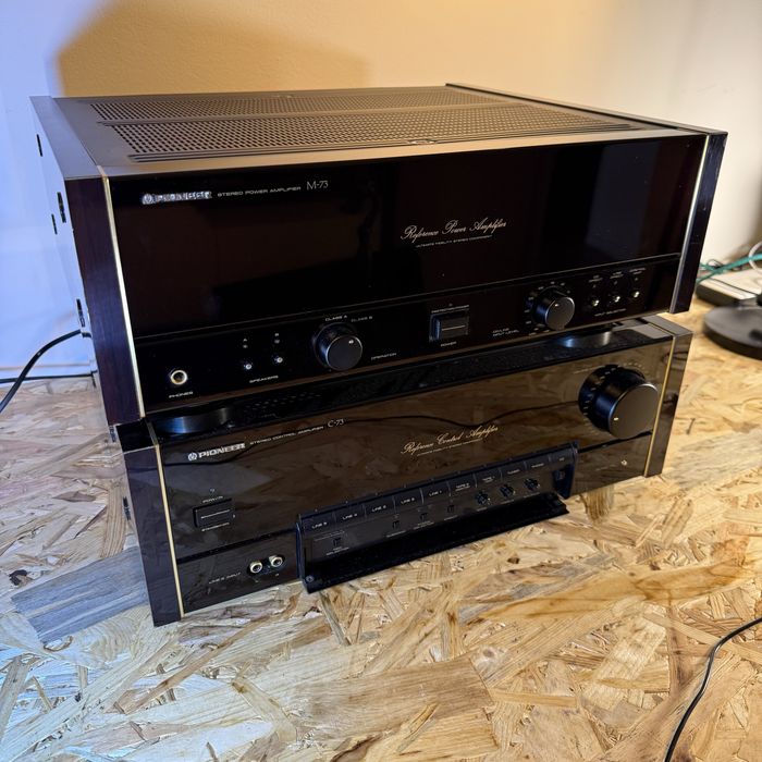 Pioneer Reference Series – Amplificador M-73 + Pré-Amplificador C-73