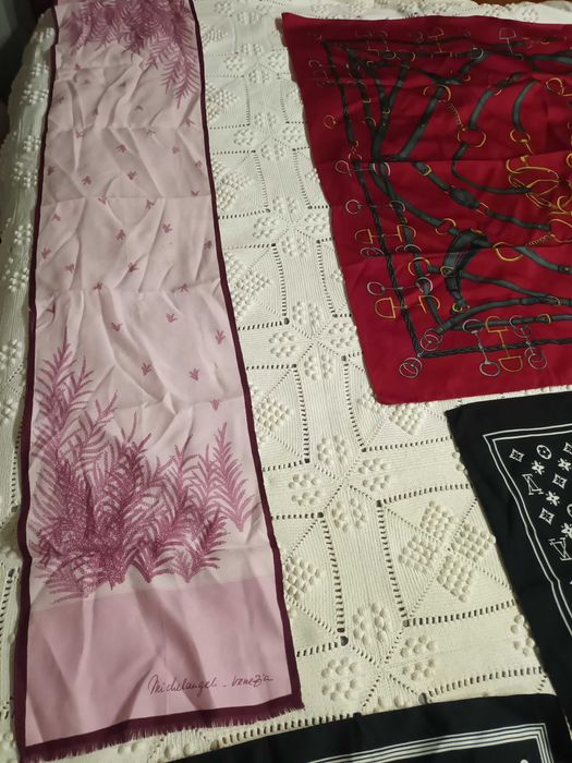 Lenços Todos pelo preço indicado Senhora