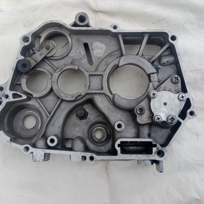 Продаю картер правий на мопед дельта-альфа