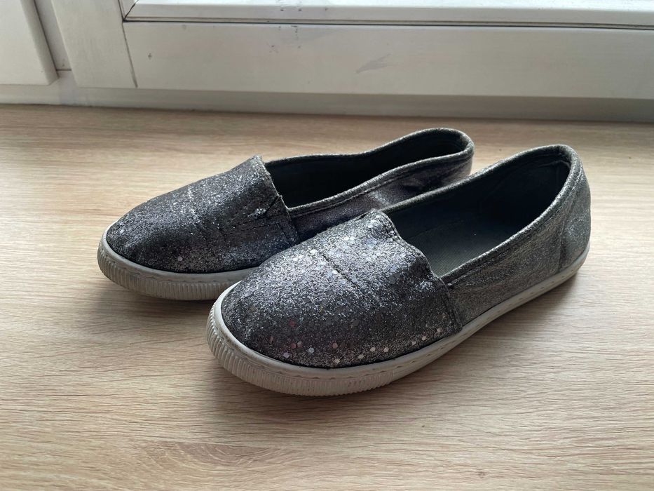 tenisówki brokatowe r.35