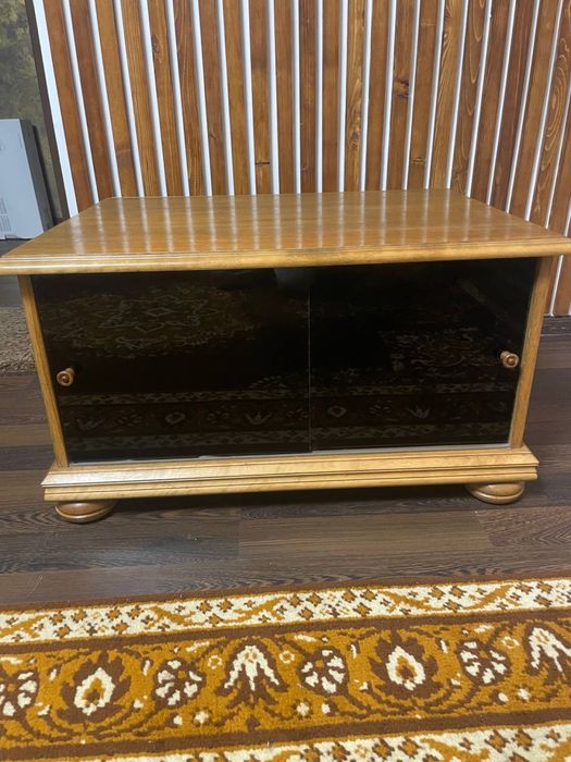 Тумба під телевізор