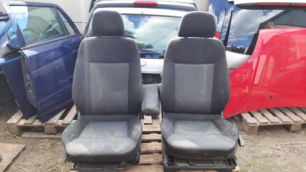Fotel prawy Opel Zafira A fotel lewy