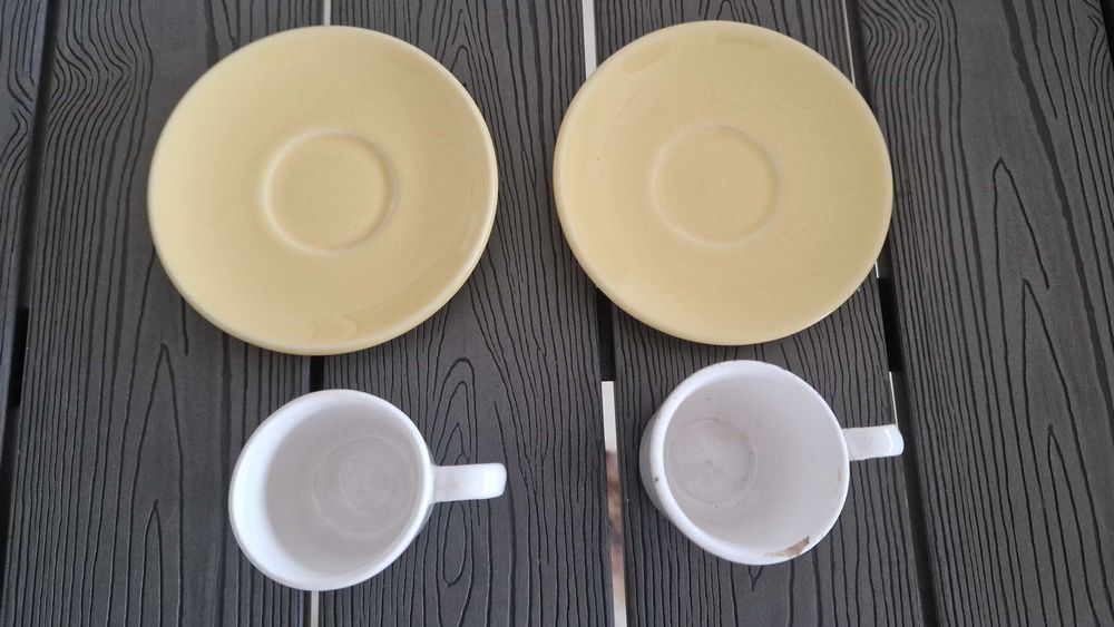 Conjunto 2 chavenas e 2 pires de café