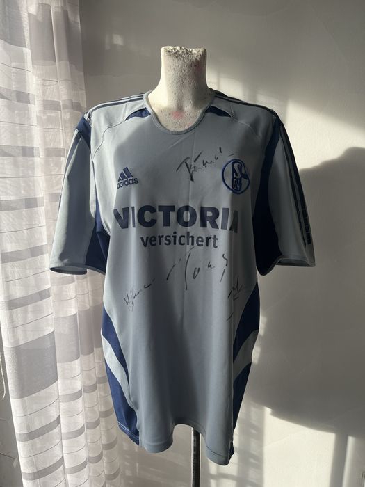Koszulka Schalke 04 z autografami