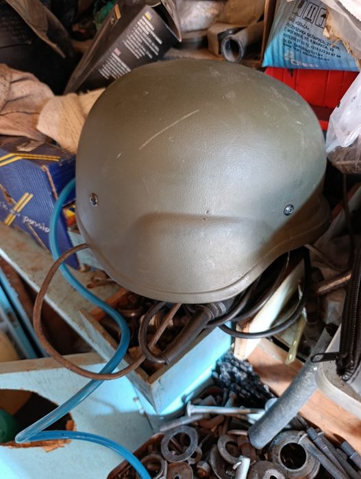 Берци 41розмер тактичні і шлем