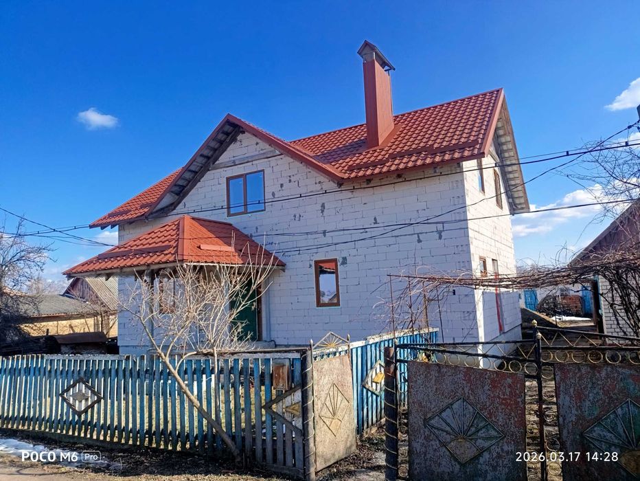 Будинок, Житомирська область, Сінгури