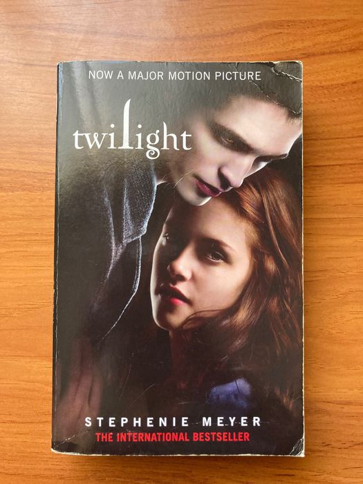Livro Twilight de Stephenie Meyer (Inglês) - Nº1