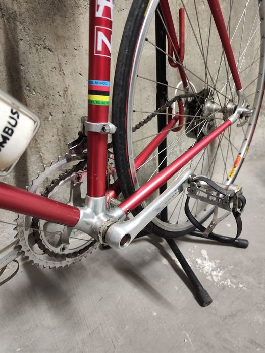 Vendo bicicleta Alan e quadro pinarello