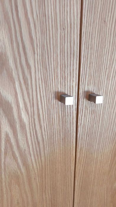 Puxadores em aço inoxidável escovado