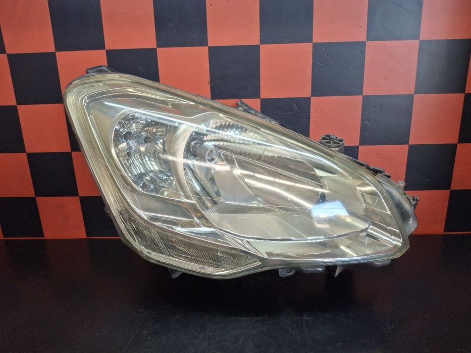 Ótica / farol direita PEUGEOT Partner II