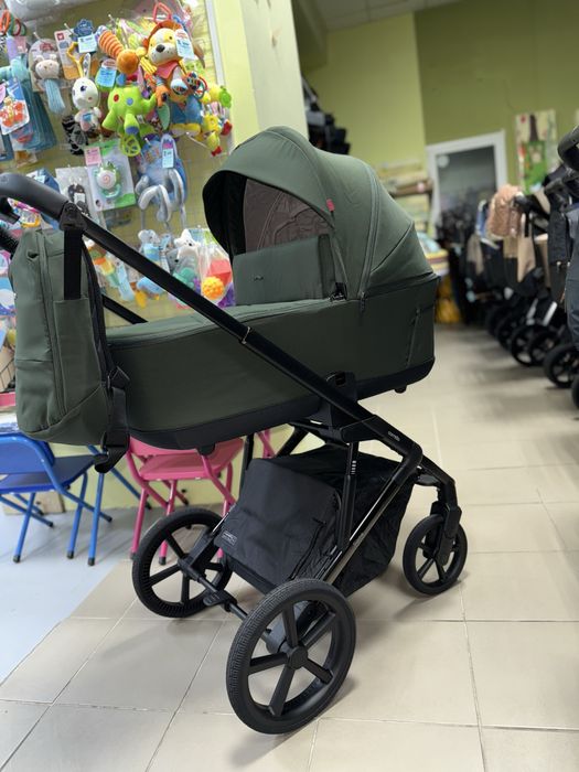 Дитячий візочок 2 в 1 CARRELLO Sigma