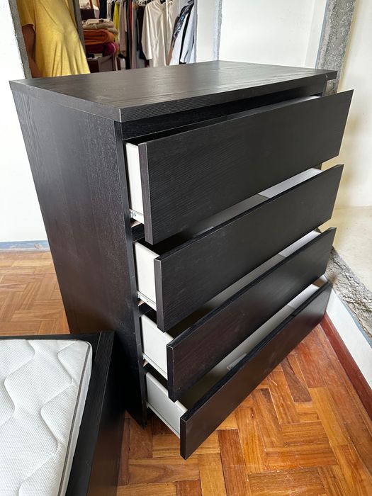 Quarto de casal com colchão novo