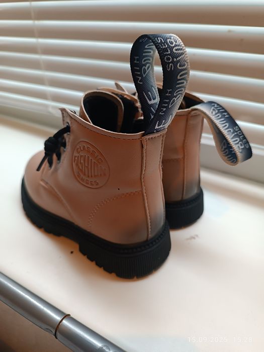 Ботінки весна осінь