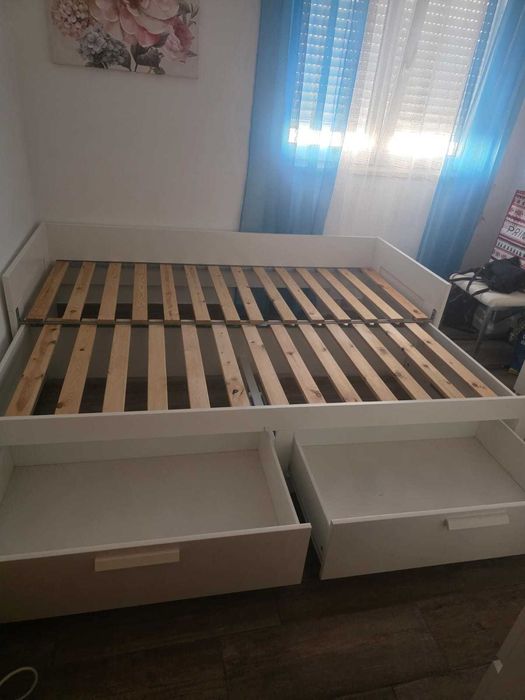 Cama de hóspedes do IKEA