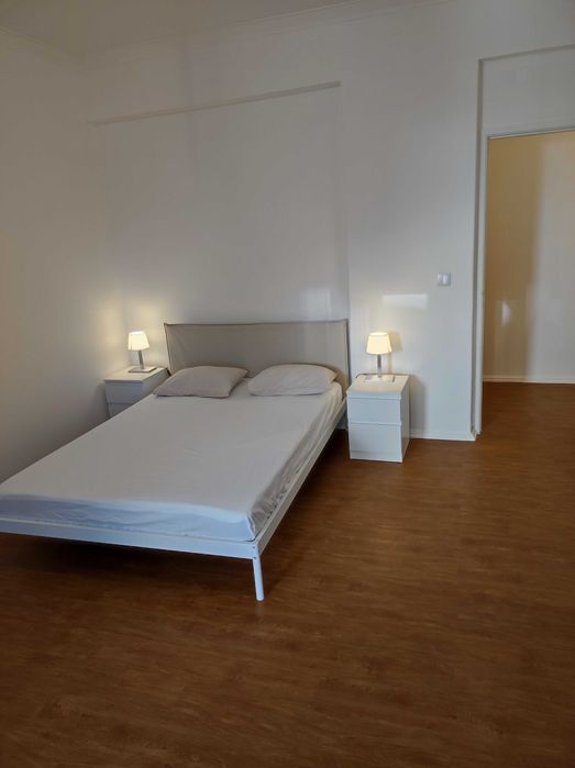 Quarto para casal com todas despesas incluidas na Amadora