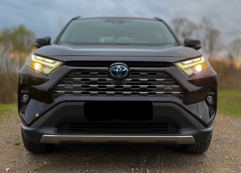 Toyota RAV4 2.5 Hybrid XLE 2022