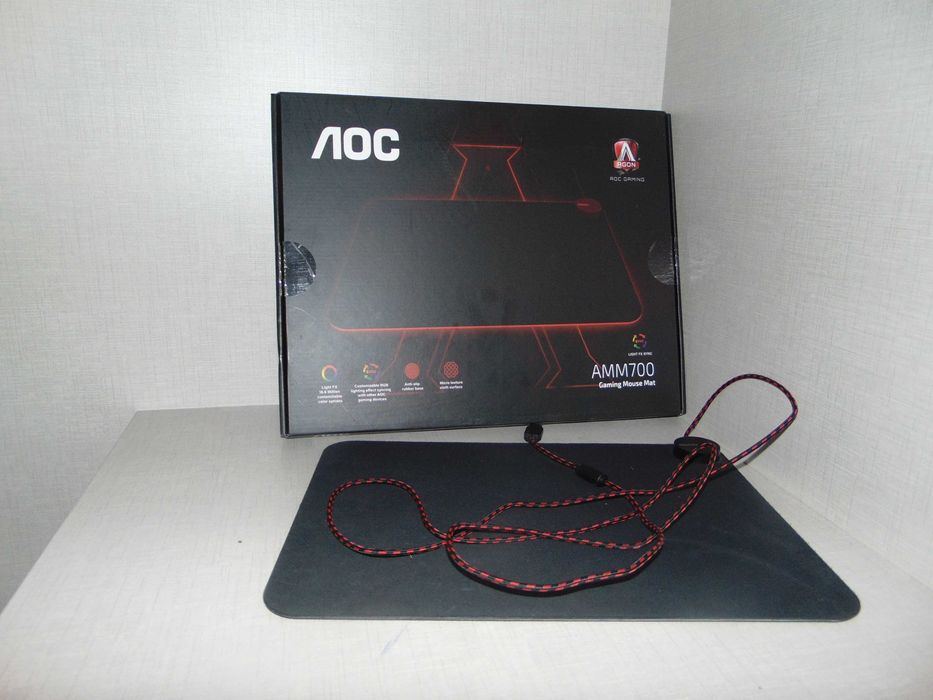 Tapete de Rato - AOC - AMM700 - Iluminado