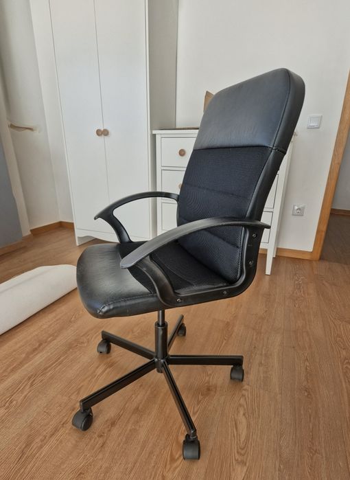 Cadeira giratória escritório