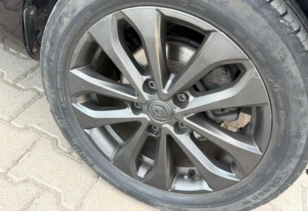 Продам щоб 52 кВ запас ходу 400+