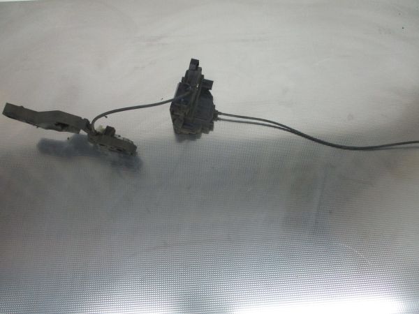 Fechadura / fecho porta trás esquerdo RENAULT Clio III (BR0/1, CR0/1)