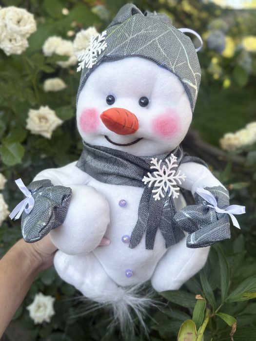 Сніговик ручна робота