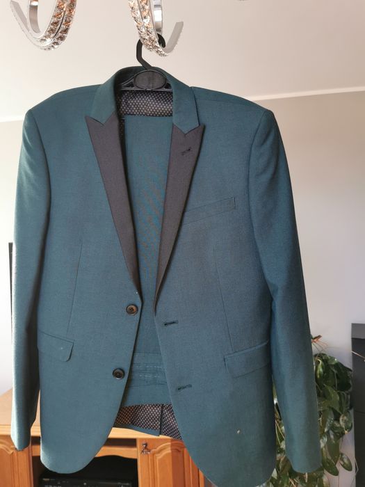 Garnitur w kolorze zielonym