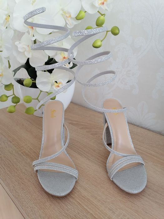 Elegancke sandały srebrne wesele 38